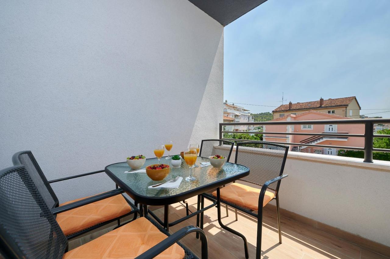 Apartments Antica Трогір Екстер'єр фото